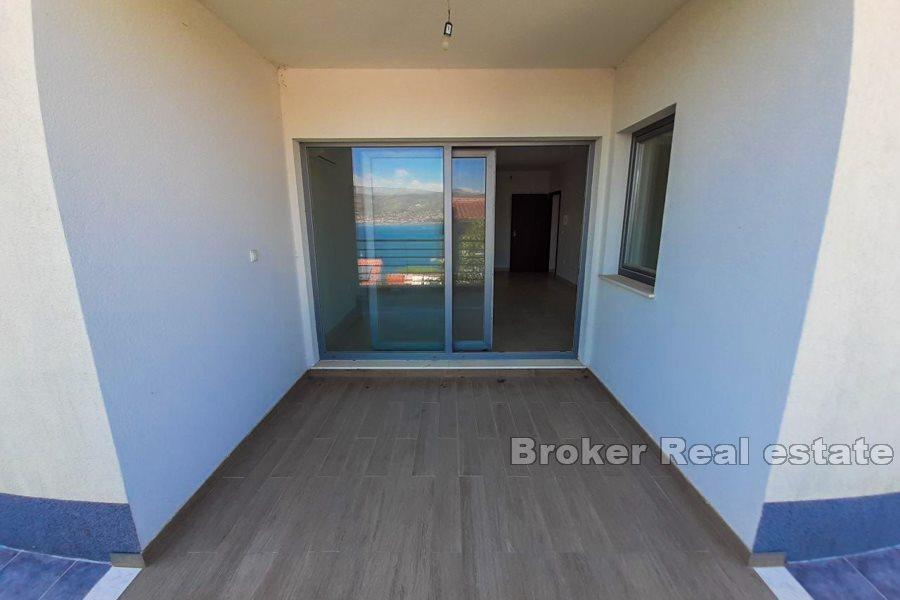 Otok Čiovo, dvosobni apartman s pogledom na more