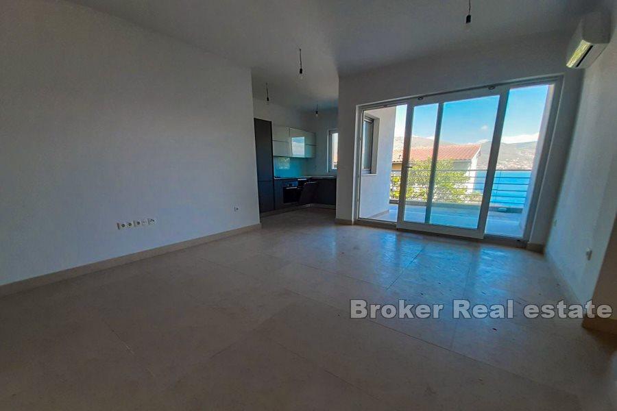 Otok Čiovo, dvosobni apartman s pogledom na more