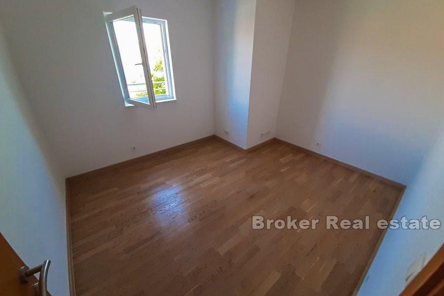 Otok Čiovo, dvosobni apartman s pogledom na more