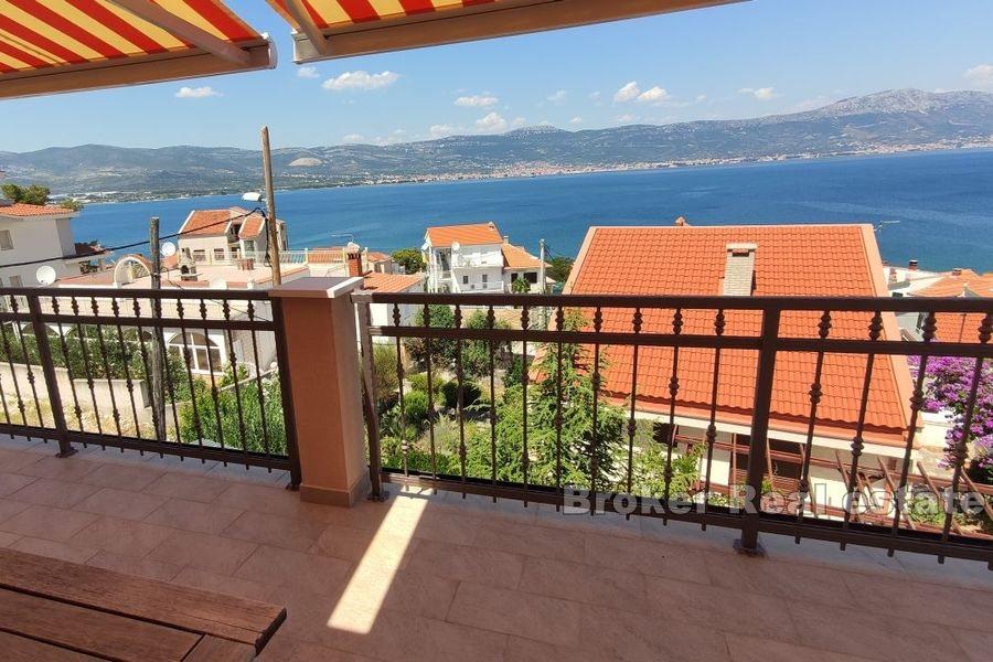 Île de Ciovo, maison avec vue mer