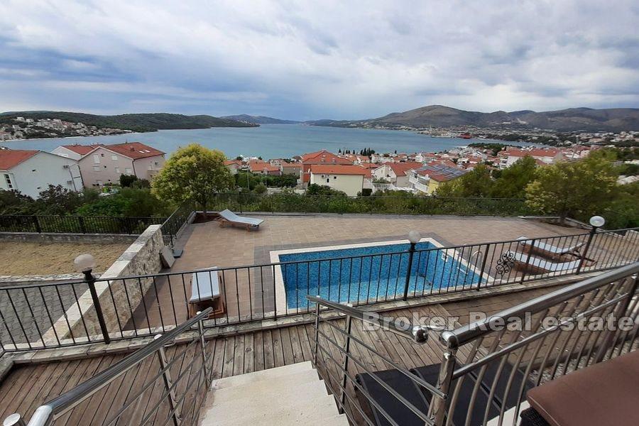 Wyspa Ciovo, elegancki apartament z dwiema sypialniami