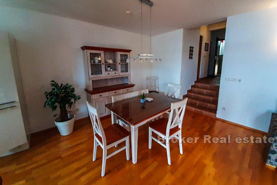 Wyspa Ciovo, apartament z dwiema sypialniami i widokiem na morze