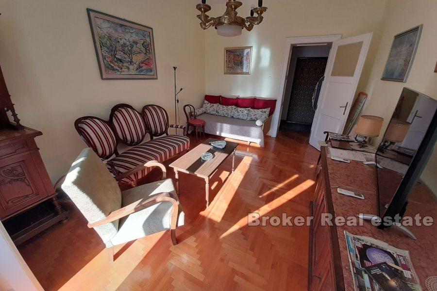 Split, élégant appartement de deux chambres