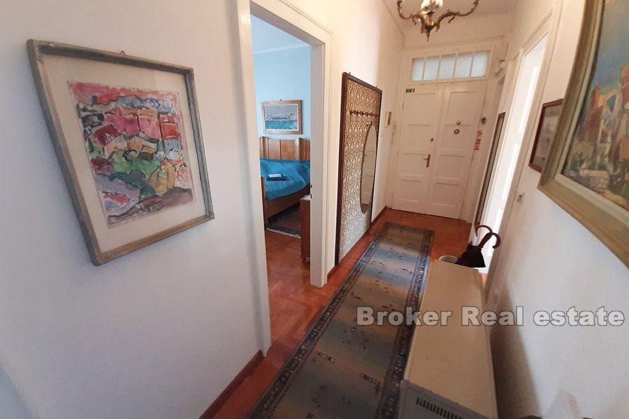 Split, élégant appartement de deux chambres