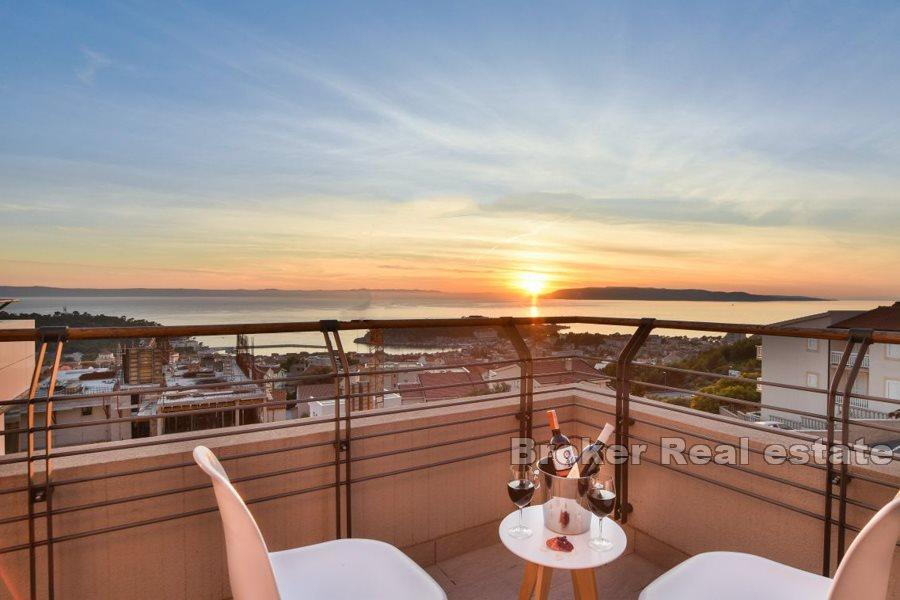 Makarska - vila s bazénom a výhľadom na more
