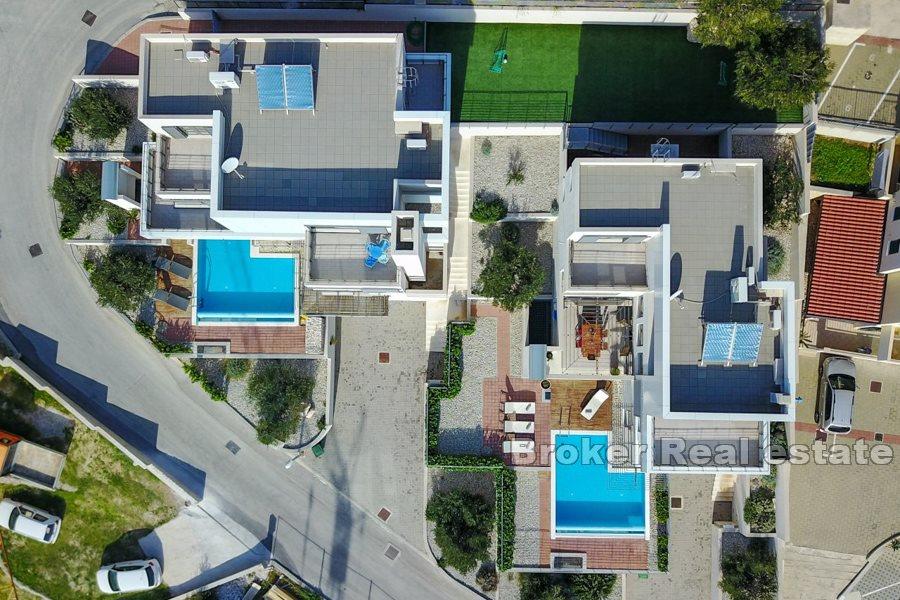 Makarska - vila s bazénom a výhľadom na more