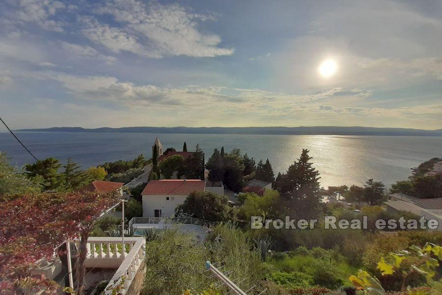 In der Nähe von Omis, Haus mit offenem Meerblick