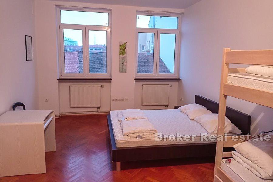 Záhřeb - obchodní prostor v centru