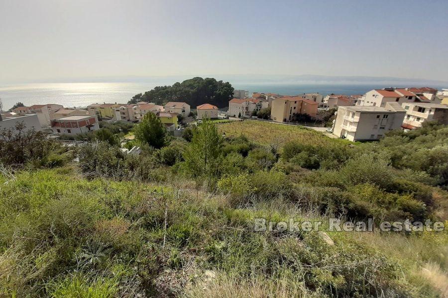 Vicino a Omis, ampio terreno edificabile
