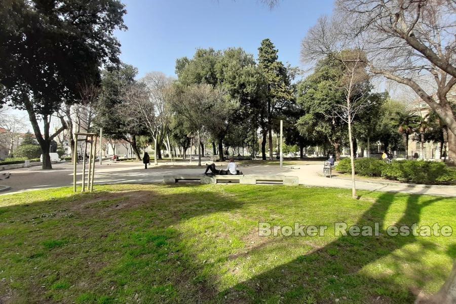 Split, obchodní prostor pro renovaci