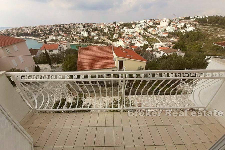 Otok Čiovo - Kuća s pogledom na more