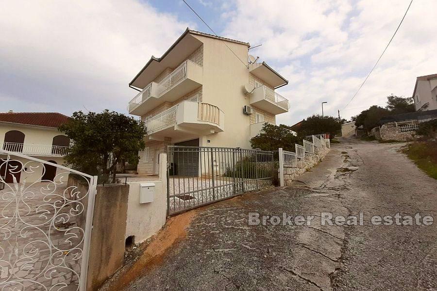 Otok Čiovo - Kuća s pogledom na more