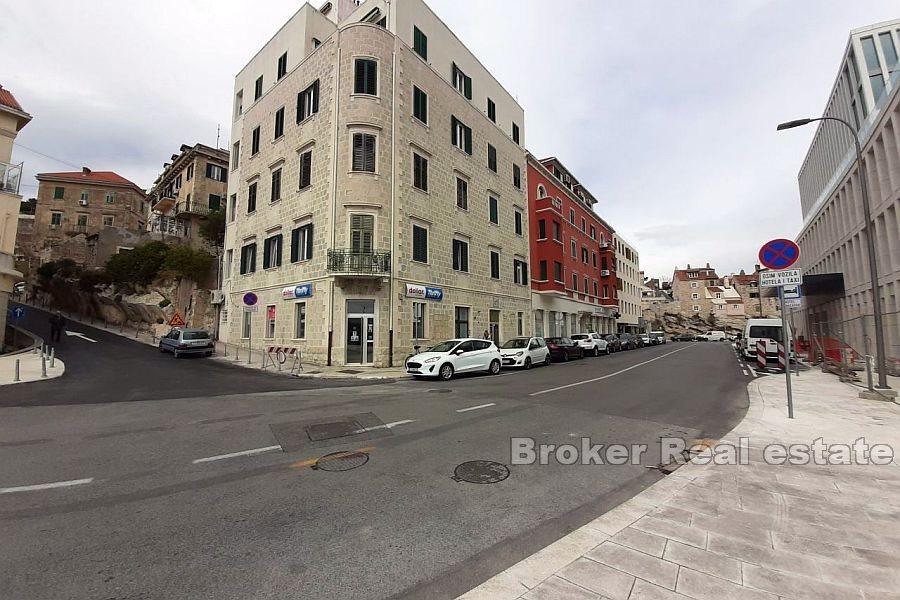 Split - Espace d'affaires sur la côte ouest de Split