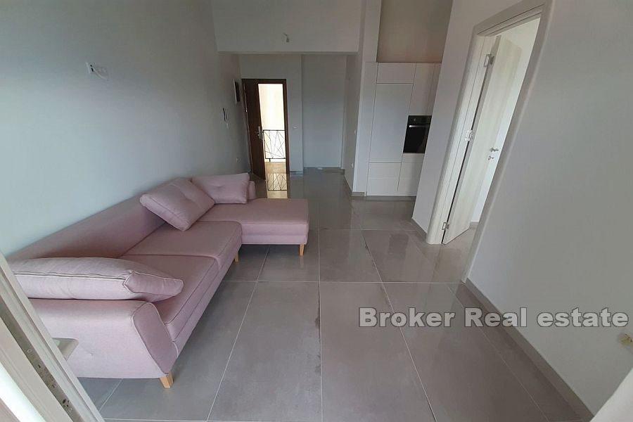 Omis - Two bedroom apartment with sea view