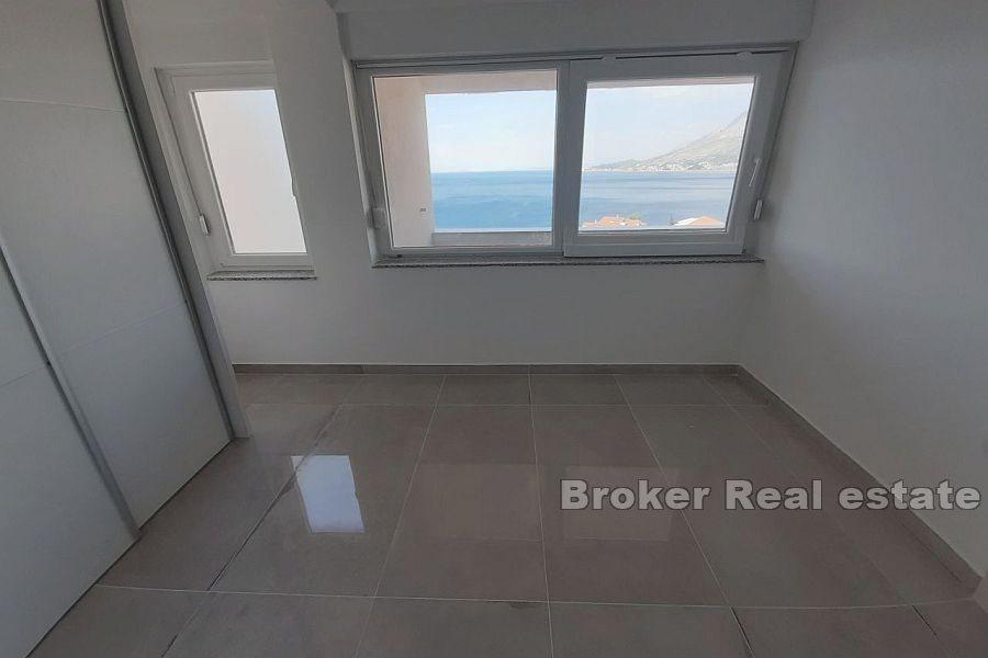 Omis - Two bedroom apartment with sea view