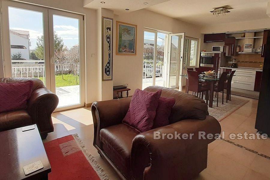 Wyspa Ciovo - Dom wolnostojący z widokiem na morze