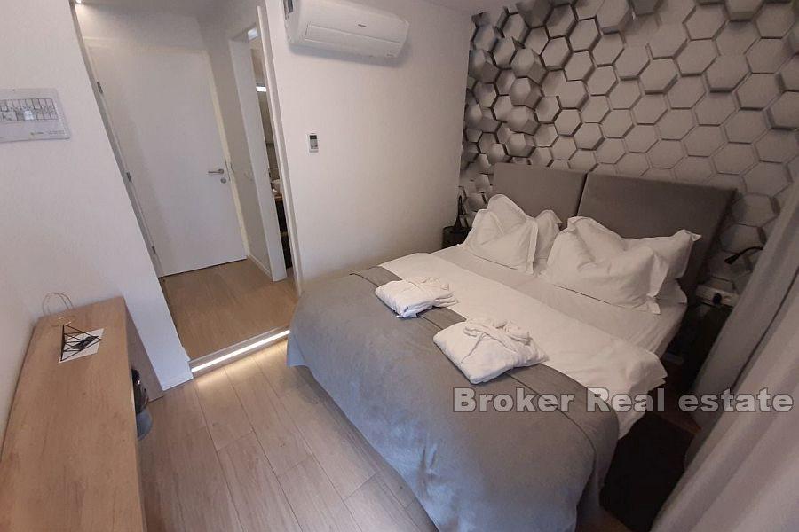 Split - Geschäftsraum im ersten Stock