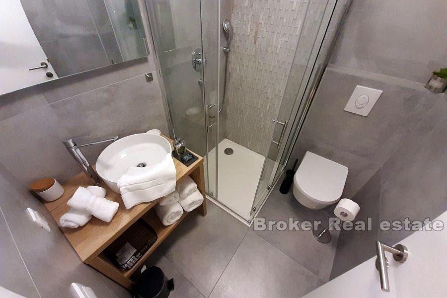 Split - Business space on the first floor