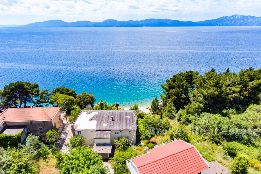 Makarska - Kuća u prvom redu do mora