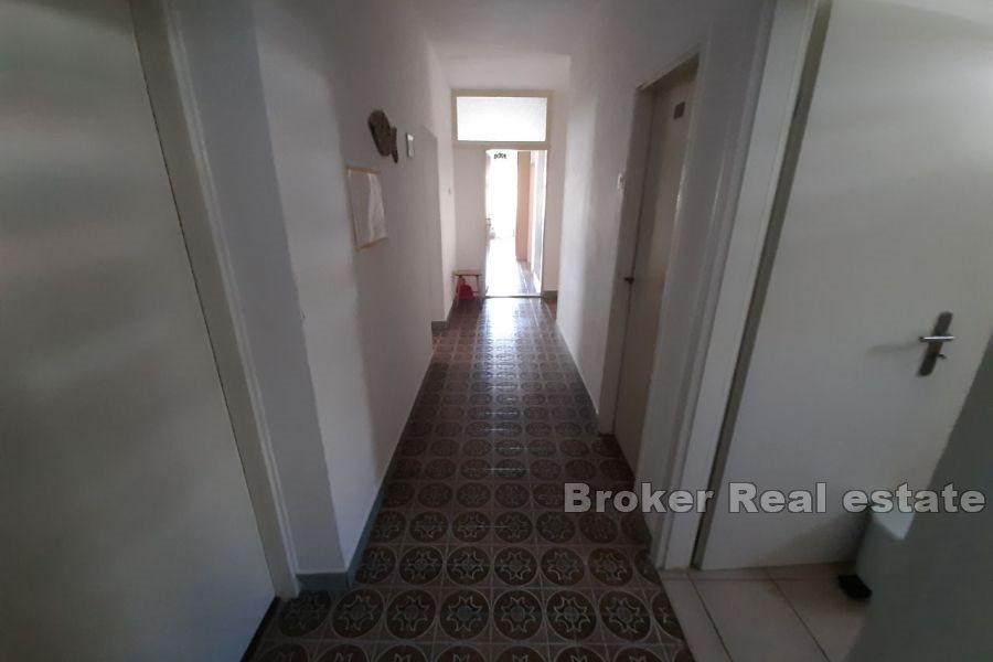 Makarska - House in first row to the sea