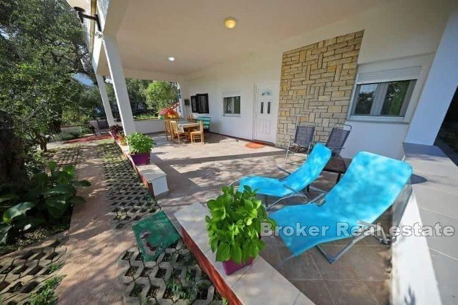 Zadar - Detached house in the first row to the sea