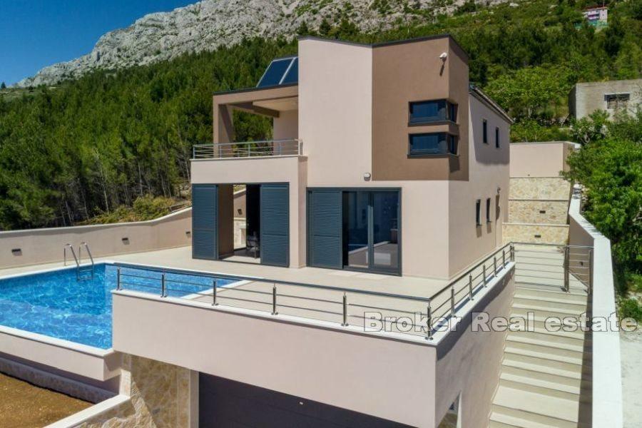 Blizina Omiša - Moderna vila s bazenom