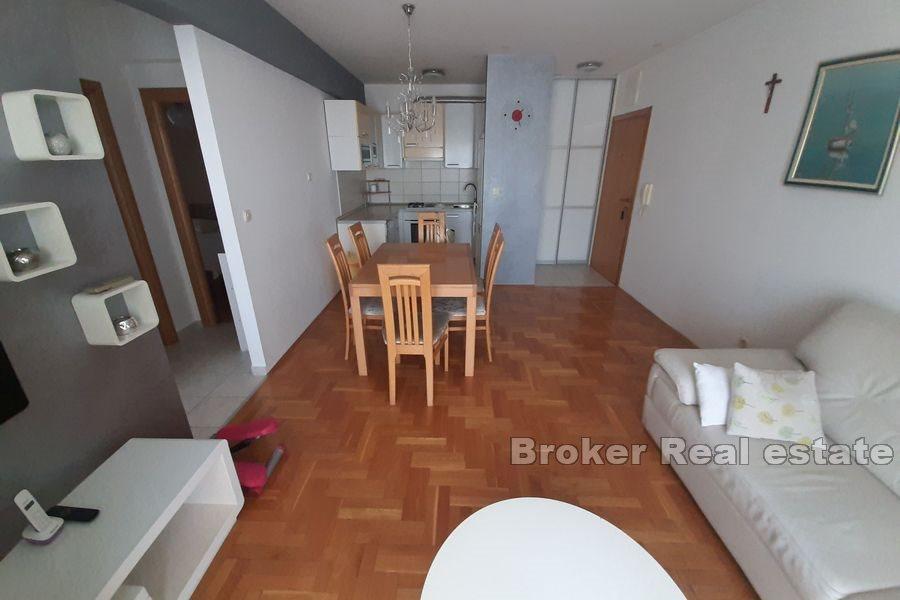 Solin - byt se dvěma ložnicemi