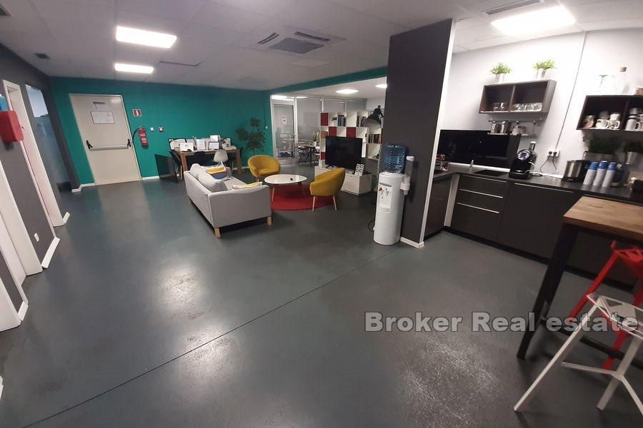 Сплит - Бизнес-пространство на первом этаже