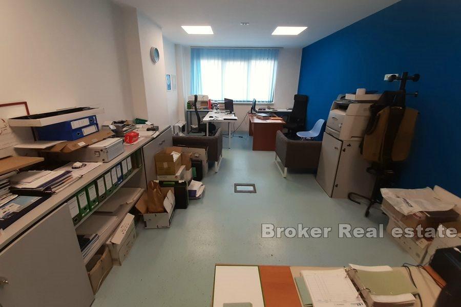 Сплит - Бизнес-пространство на первом этаже