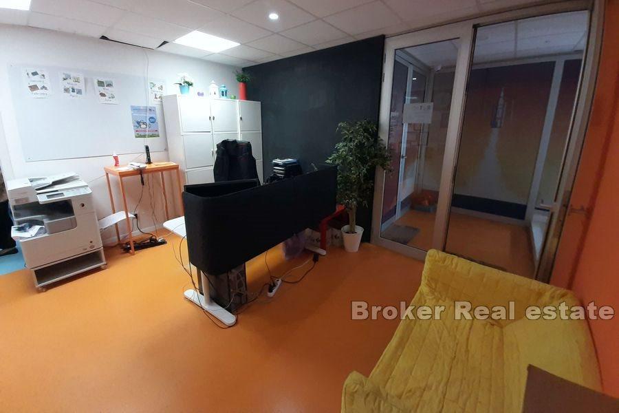 Сплит - Бизнес-пространство на первом этаже