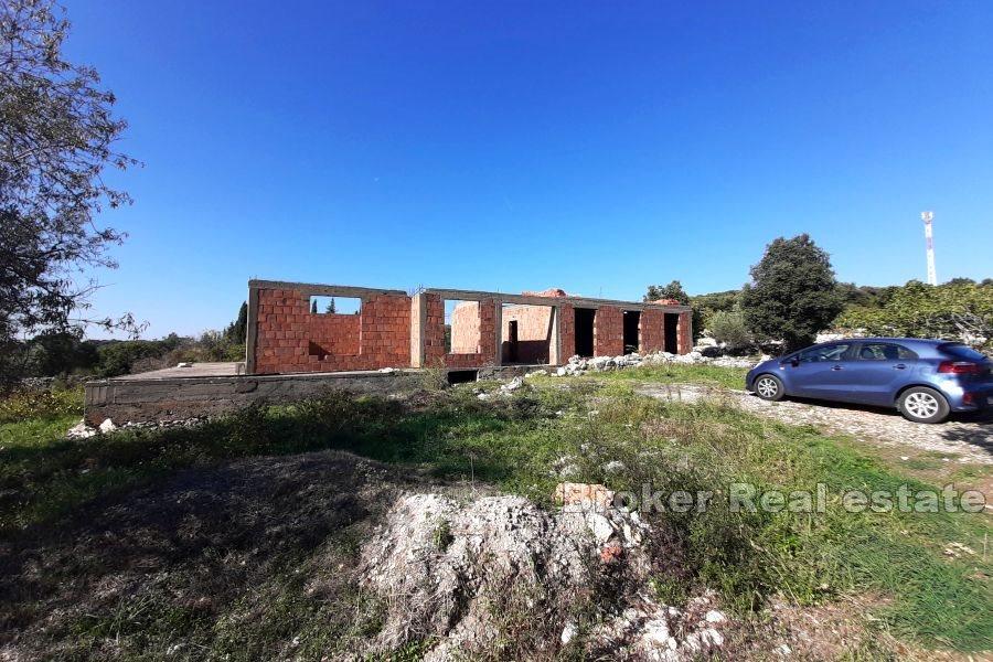 Peljesac - Oavslutat fristående hus