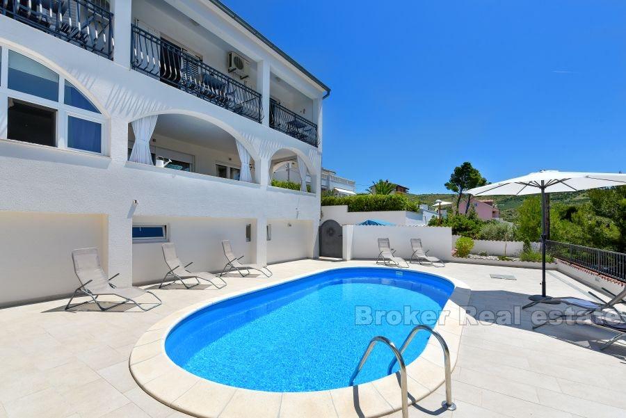 Primoštenská oblasť - vila na pokojnom mieste