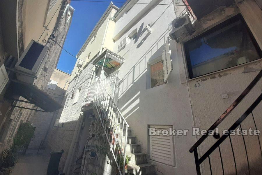 Trogir - Nemovitost v blízkosti moře