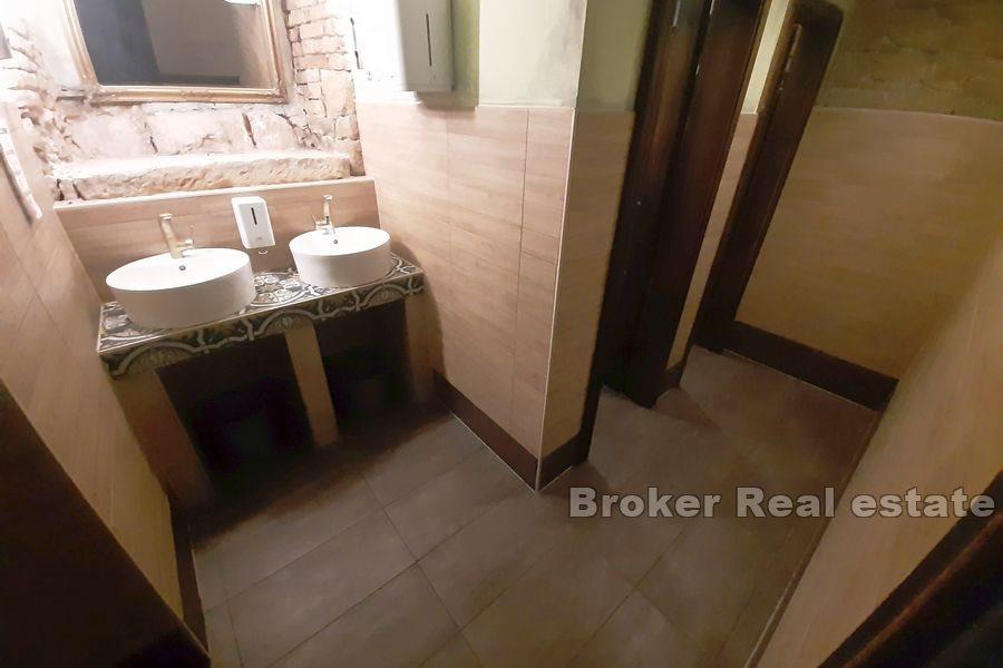 Split, Center - Atraktivní obchodní prostor