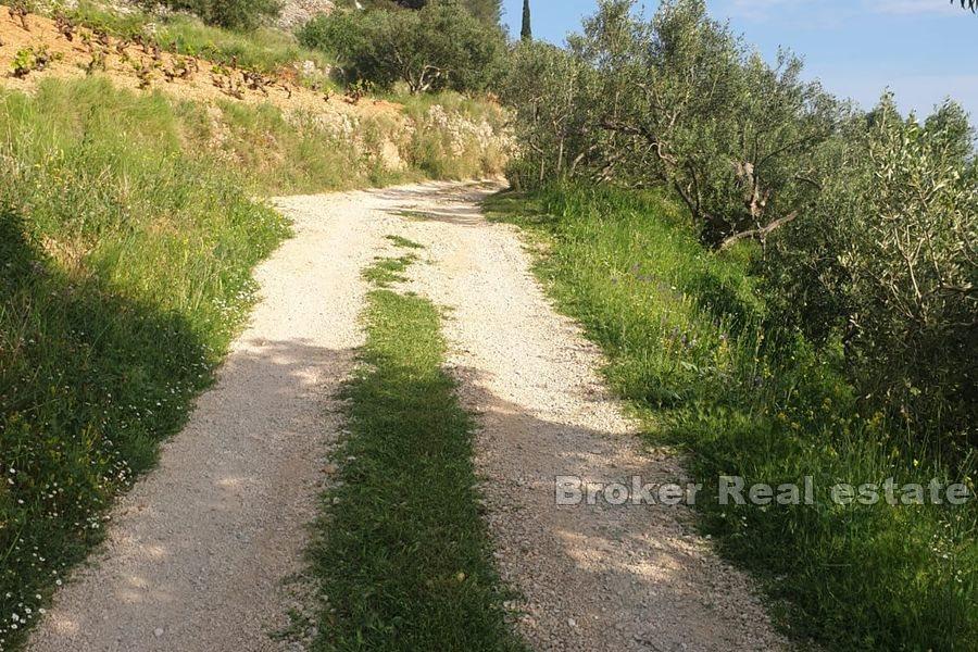 Ostrov Hvar - Stavební pozemek s projektem