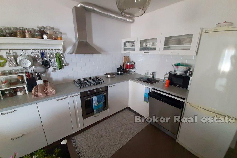 Blízko Omiša - Dvojdom s výhľadom na more