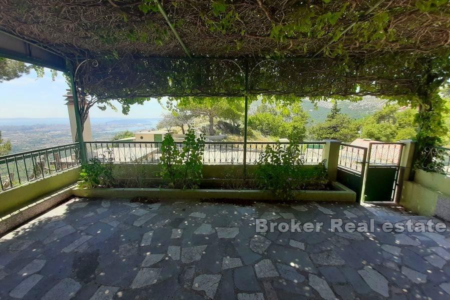 Split-Bereich - Ein einzigartiges Anwesen mit freiem Blick