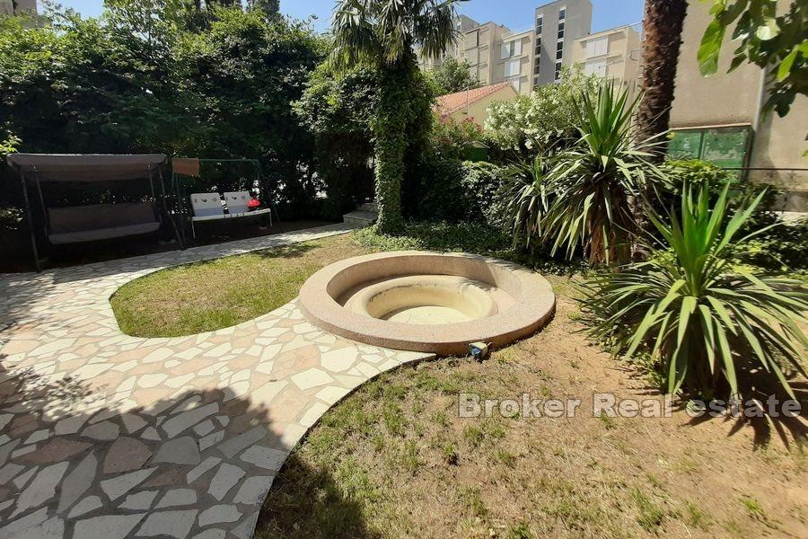 Omis - Dom wolnostojący blisko plaży