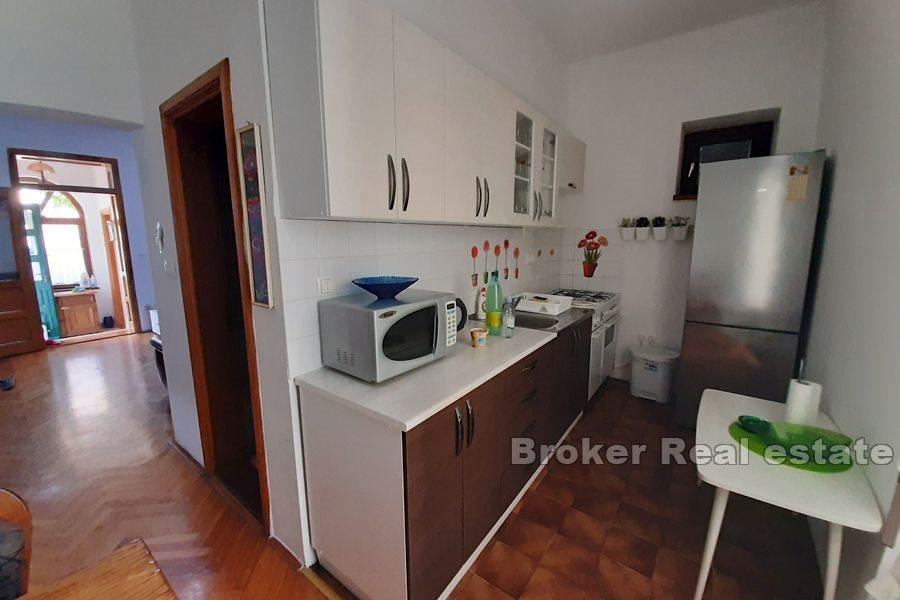 Omis - Dom wolnostojący blisko plaży