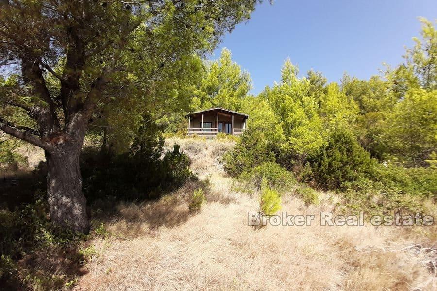 Ostrov Hvar - Dům k rekonstrukci, první řada k moři