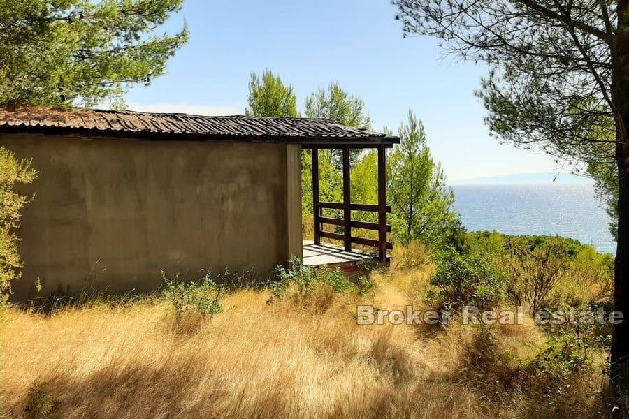 Isola di Hvar - Casa da ristrutturare, prima fila al mare