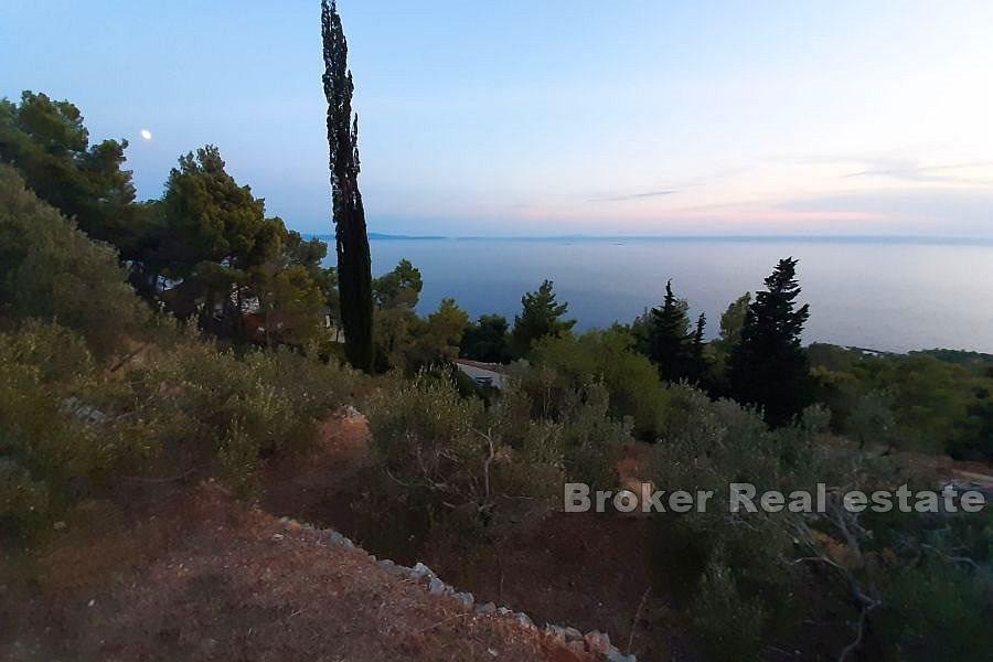 Ön Hvar - Byggnadsmark på södra sidan av ön