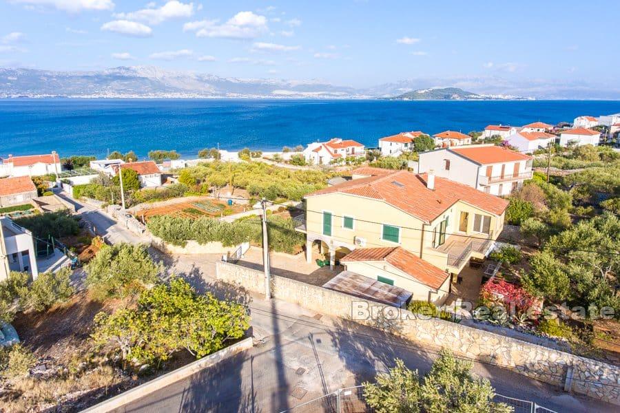 Insel Čiovo - Hervorragend gelegenes Haus in der Nähe des Meeres