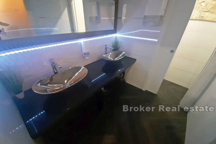 Omis - Restaurant i gamlebyen