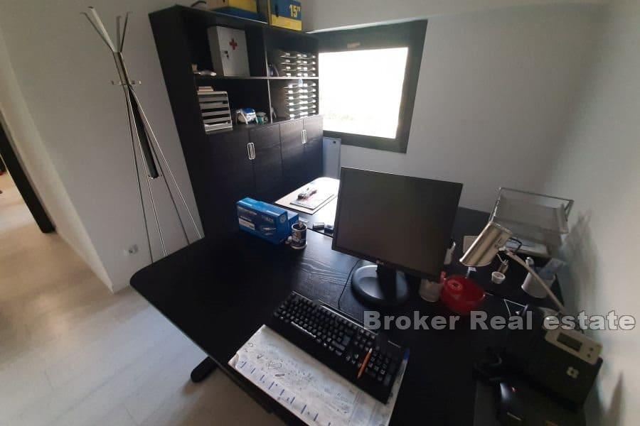 Split - Trstenik, powierzchnia biurowa w ruchliwej lokalizacji