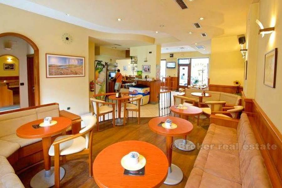 Split, umeblowane pomieszczenia biurowe