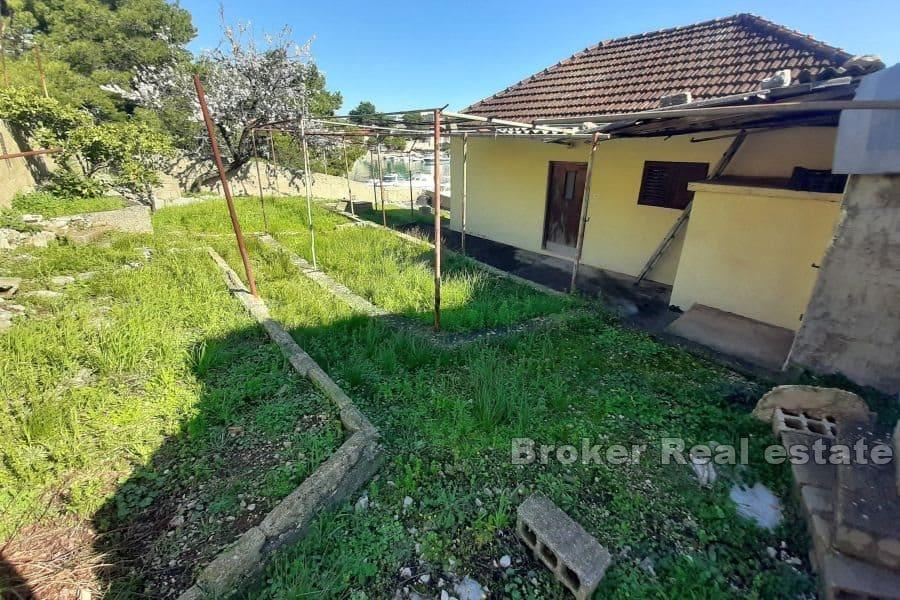 Rogoznica - Maisons en bord de mer, à adapter