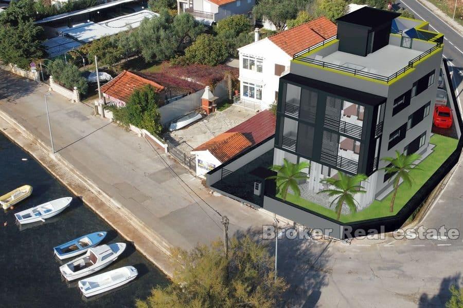 Près de Zadar - Appartements nouvellement construits au premier rang en bord de mer