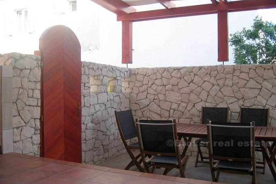 Insel Brac, zwei-Zimmer-Wohnung