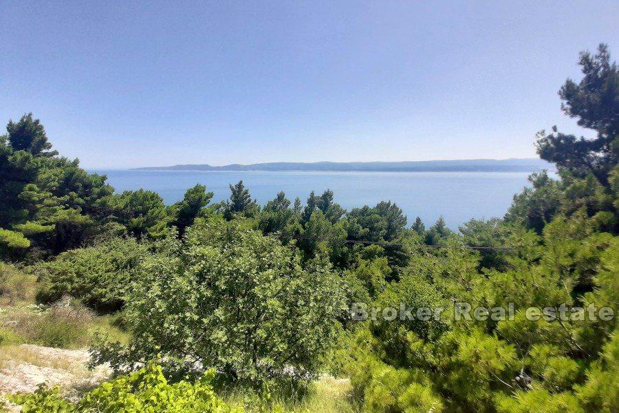 Omis - Ampio terreno con vista sul mare